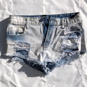 Highwaisted Shorts